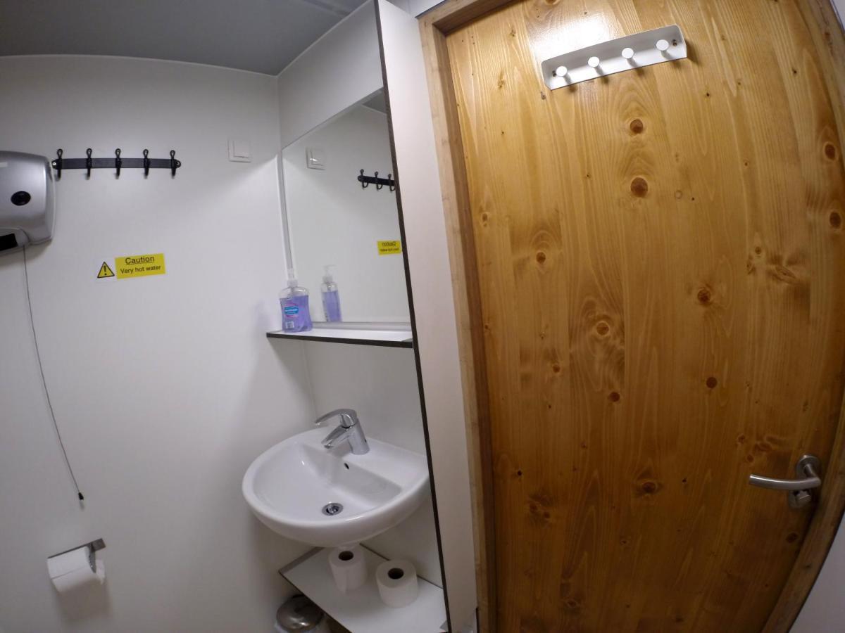 Glamping - York Holiday & Cycle Stop Exterior photo